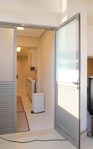 Apartamento para alugar com 165m², 3 quartos e 2 vagasÁrea de Serviço