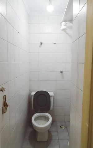 Apartamento à venda com 150m², 4 quartos e 3 vagas Apartamento à venda com 150m², 4 quartos e 3 vagasBanheiro de serviço