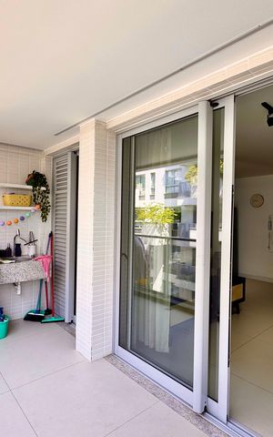 Apartamento para alugar com 79m², 2 quartos e 1 vaga Apartamento para alugar com 79m², 2 quartos e 1 vagaVaranda