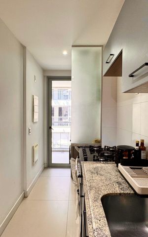 Apartamento para alugar com 79m², 2 quartos e 1 vaga Apartamento para alugar com 79m², 2 quartos e 1 vagaCozinha