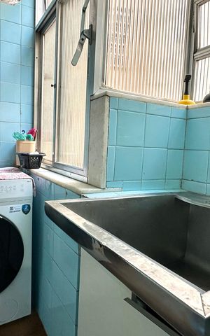 Apartamento à venda com 275m², 4 quartos e sem vaga Apartamento à venda com 275m², 4 quartos e sem vagaÁrea de serviço
