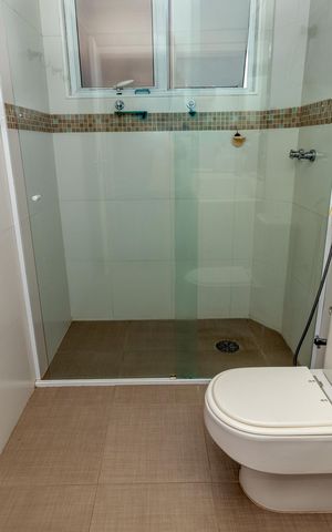Apartamento à venda com 93m², 2 quartos e 1 vaga Apartamento à venda com 93m², 2 quartos e 1 vagaBanheiro