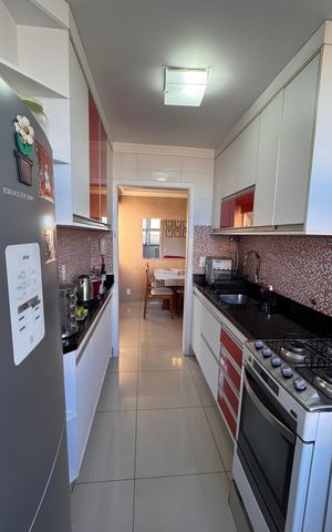 Apartamento à venda com 76m², 3 quartos e 2 vagas Apartamento à venda com 76m², 3 quartos e 2 vagasCozinha