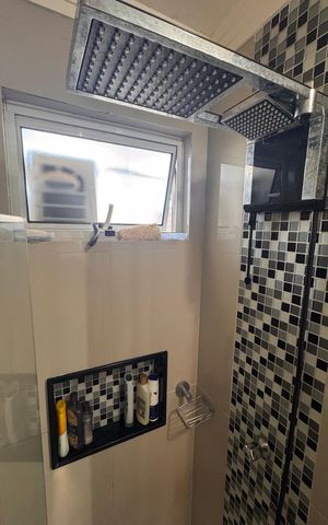 Apartamento à venda com 76m², 3 quartos e 2 vagas Apartamento à venda com 76m², 3 quartos e 2 vagasBanheiro
