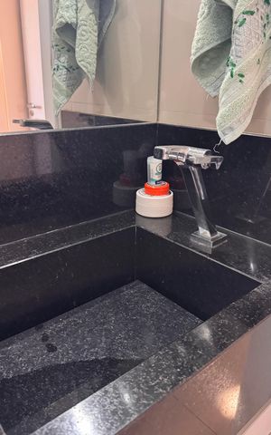 Apartamento à venda com 76m², 3 quartos e 2 vagas Apartamento à venda com 76m², 3 quartos e 2 vagasBanheiro