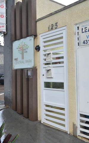 Apartamento para alugar com 52m², 2 quartos e 1 vagaFachada do Prédio