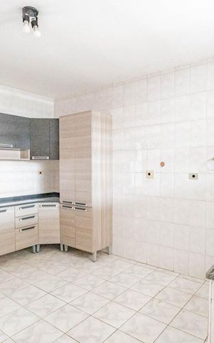 Casa à venda com 140m², 2 quartos e 1 vagaCozinha