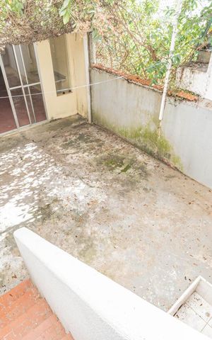 Casa à venda com 140m², 2 quartos e 1 vagaÁrea comum