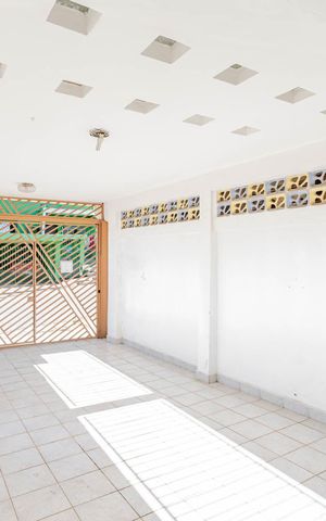 Casa à venda com 140m², 2 quartos e 1 vagaGaragem