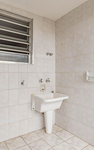 Casa à venda com 140m², 2 quartos e 1 vagaÁrea de Serviço