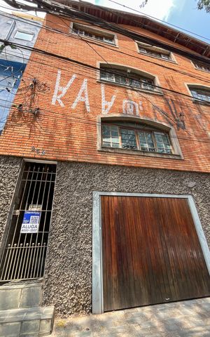 Casa para alugar com 110m², 1 quarto e 1 vaga Casa para alugar com 110m², 1 quarto e 1 vagaFachada