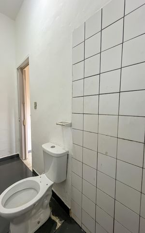 Casa para alugar com 110m², 1 quarto e 1 vaga Casa para alugar com 110m², 1 quarto e 1 vagaBanheiro