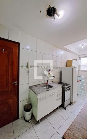 Apartamento para alugar com 87m², 3 quartos e sem vaga