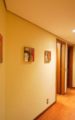Apartamento à venda com 240m², 3 quartos e 2 vagasCorredor - Quartos