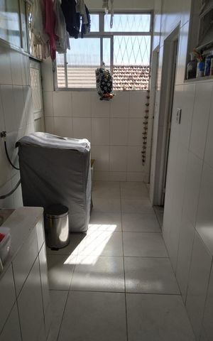 Casa à venda com 200m², 5 quartos e 3 vagas Casa à venda com 200m², 5 quartos e 3 vagasÁrea de Serviço Casa 2