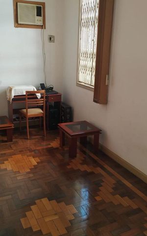 Casa à venda com 200m², 5 quartos e 3 vagas Casa à venda com 200m², 5 quartos e 3 vagasQuarto 2 Casa 2