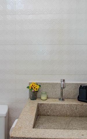 Apartamento à venda com 48m², 2 quartos e 1 vaga Apartamento à venda com 48m², 2 quartos e 1 vagaBanheiro