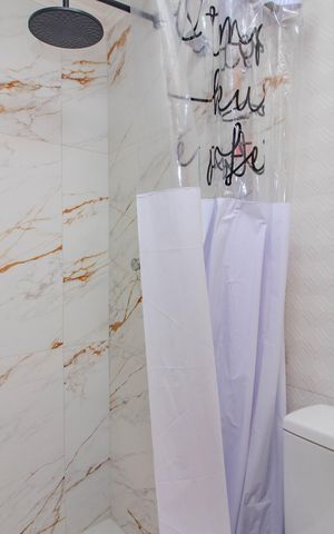 Apartamento à venda com 48m², 2 quartos e 1 vaga Apartamento à venda com 48m², 2 quartos e 1 vagaBanheiro