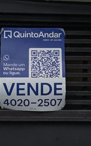 Casa à venda com 220m², 3 quartos e 3 vagas Casa à venda com 220m², 3 quartos e 3 vagasPlaca