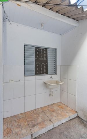 Casa para alugar com 40m², 1 quarto e sem vagaÁrea de Serviço