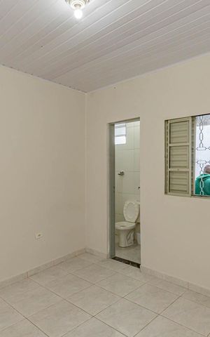 Casa para alugar com 40m², 1 quarto e sem vagaQuarto