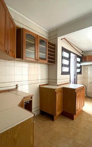 Apartamento à venda com 79m², 2 quartos e sem vaga Apartamento à venda com 79m², 2 quartos e sem vagaCozinha