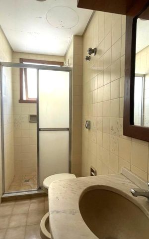 Apartamento à venda com 79m², 2 quartos e sem vaga Apartamento à venda com 79m², 2 quartos e sem vagaBanheiro Social