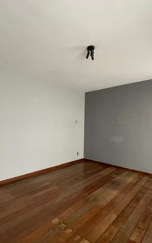 Apartamento à venda com 79m², 2 quartos e sem vaga Apartamento à venda com 79m², 2 quartos e sem vagaSala