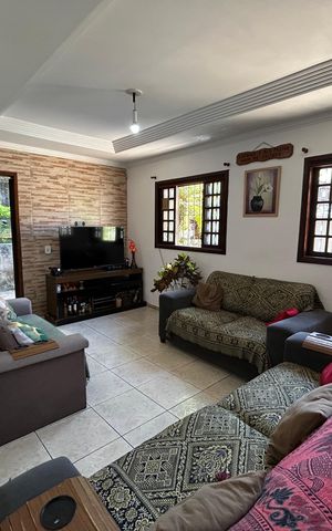 Casa para alugar com 90m², 4 quartos e 5 vagas Casa para alugar com 90m², 4 quartos e 5 vagasSala