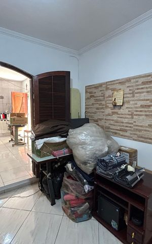 Casa para alugar com 90m², 4 quartos e 5 vagas Casa para alugar com 90m², 4 quartos e 5 vagasQuarto 2