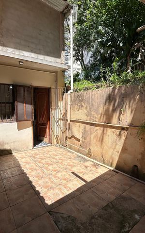 Casa para alugar com 90m², 4 quartos e 5 vagas Casa para alugar com 90m², 4 quartos e 5 vagasQuintal