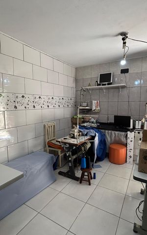 Casa para alugar com 90m², 4 quartos e 5 vagas Casa para alugar com 90m², 4 quartos e 5 vagasQuarto de Serviço