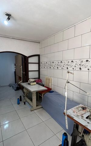Casa para alugar com 90m², 4 quartos e 5 vagas Casa para alugar com 90m², 4 quartos e 5 vagasQuarto de Serviço