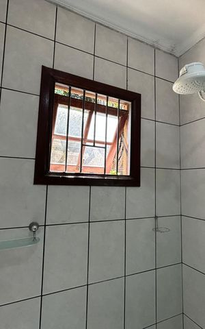 Casa para alugar com 90m², 4 quartos e 5 vagas Casa para alugar com 90m², 4 quartos e 5 vagasBanheiro da Suíte