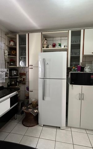Casa para alugar com 90m², 4 quartos e 5 vagas Casa para alugar com 90m², 4 quartos e 5 vagasCozinha