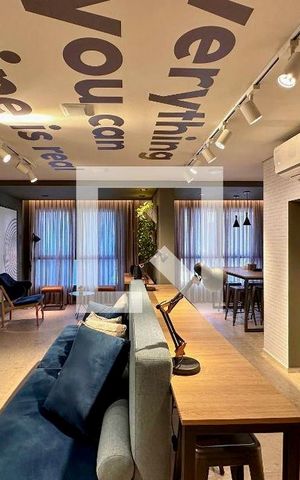 Studio à venda com 25m², 0 quarto e sem vaga Studio à venda com 25m², 0 quarto e sem vagaCoworking