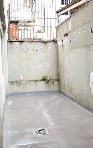 Apartamento para alugar com 84m², 1 quarto e sem vagaQuintal