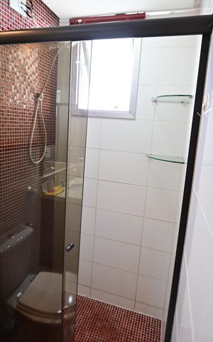 Apartamento para alugar com 63m², 1 quarto e 2 vagas Apartamento para alugar com 63m², 1 quarto e 2 vagasBanheiro da Suíte