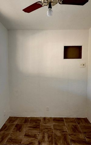 Casa para alugar com 51m², 1 quarto e sem vaga