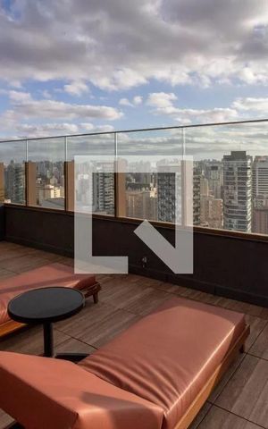 Studio para alugar com 26m², 1 quarto e sem vaga Studio para alugar com 26m², 1 quarto e sem vagaÁrea comum - Piscina