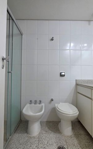 Apartamento à venda com 135m², 3 quartos e 2 vagasBanheiro Social