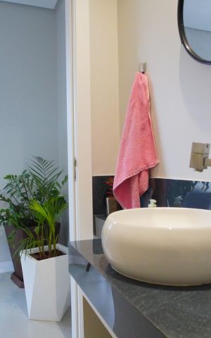 Casa de condomínio à venda com 129m², 3 quartos e 1 vagaLavabo