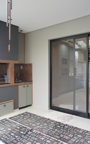 Casa de condomínio à venda com 129m², 3 quartos e 1 vagaPatio