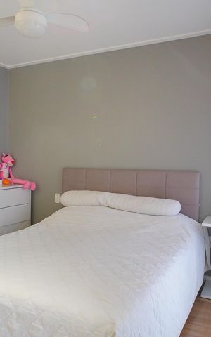 Casa de condomínio à venda com 129m², 3 quartos e 1 vagaSuíte 2