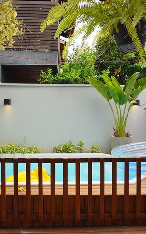 Casa de condomínio à venda com 129m², 3 quartos e 1 vagaPiscina