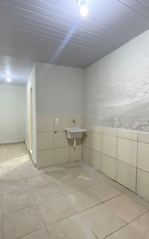 Casa para alugar com 33m², 2 quartos e sem vaga Casa para alugar com 33m², 2 quartos e sem vagaÁrea de serviço