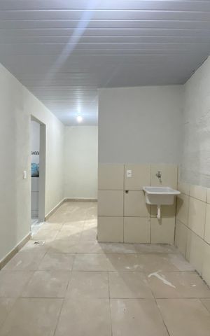 Casa para alugar com 33m², 2 quartos e sem vaga Casa para alugar com 33m², 2 quartos e sem vagaÁrea de serviço