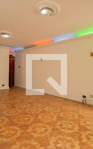 Casa à venda com 120m², 3 quartos e 2 vagas