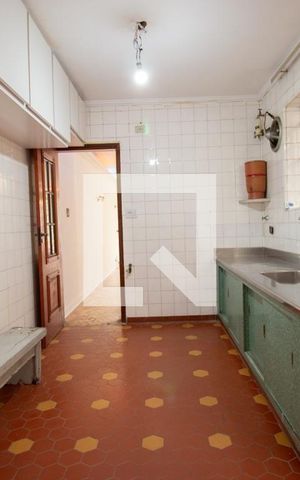 Casa à venda com 120m², 3 quartos e 2 vagas