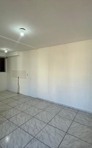 Apartamento à venda com 47m², 2 quartos e 1 vaga Apartamento à venda com 47m², 2 quartos e 1 vagaSala